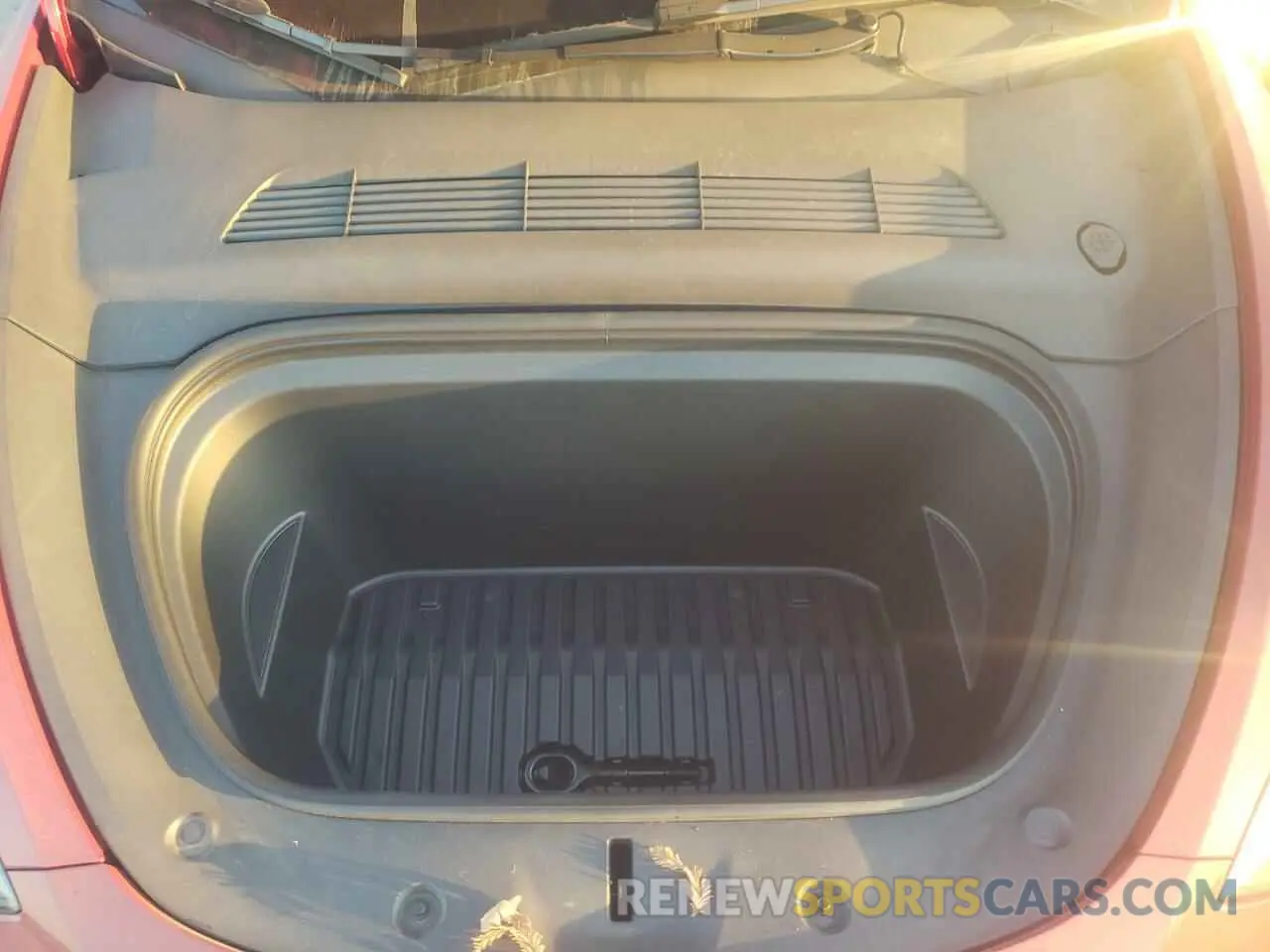11 Photograph of a damaged car 7SAYGDEE7PF910060 TESLA MODEL Y 2023