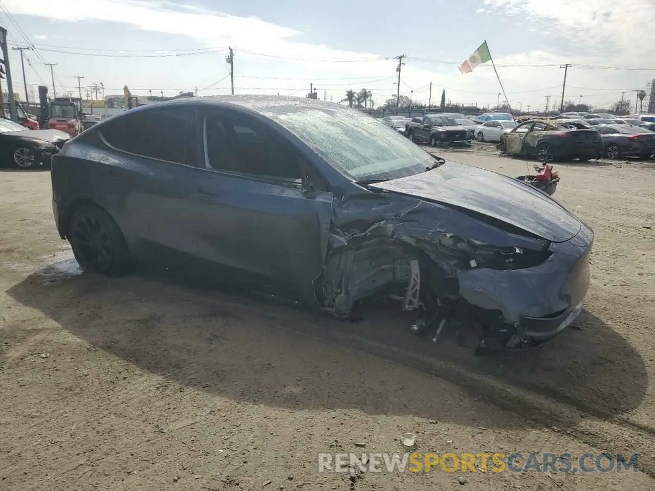 4 Photograph of a damaged car 7SAYGDEE7PF921057 TESLA MODEL Y 2023