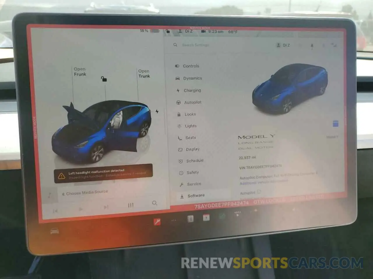 9 Photograph of a damaged car 7SAYGDEE7PF942474 TESLA MODEL Y 2023