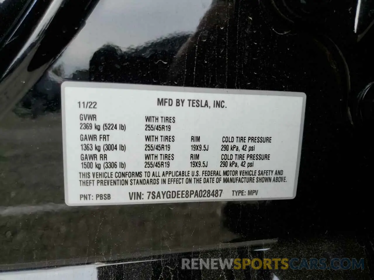 13 Photograph of a damaged car 7SAYGDEE8PA028487 TESLA MODEL Y 2023