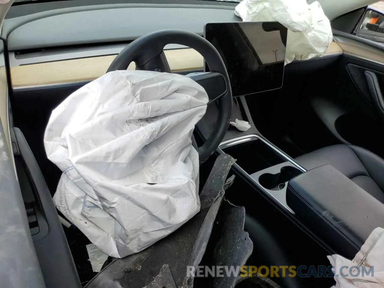 8 Photograph of a damaged car 7SAYGDEE8PA029428 TESLA MODEL Y 2023
