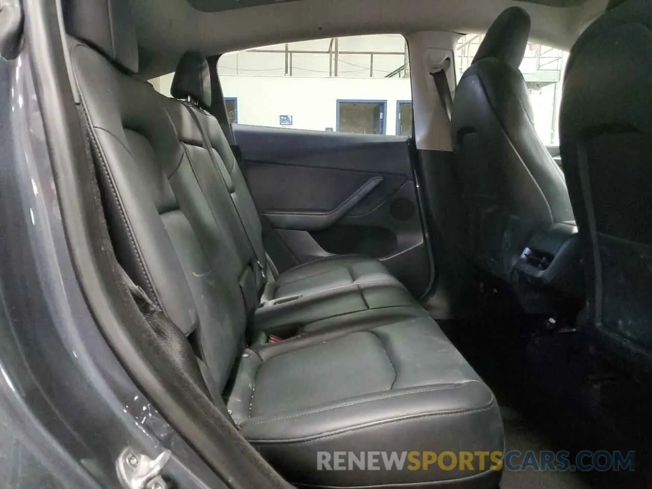 11 Photograph of a damaged car 7SAYGDEE8PA034239 TESLA MODEL Y 2023