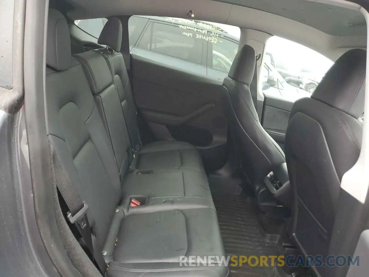 11 Photograph of a damaged car 7SAYGDEE8PA043233 TESLA MODEL Y 2023