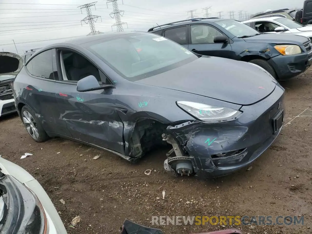 4 Photograph of a damaged car 7SAYGDEE8PA043233 TESLA MODEL Y 2023