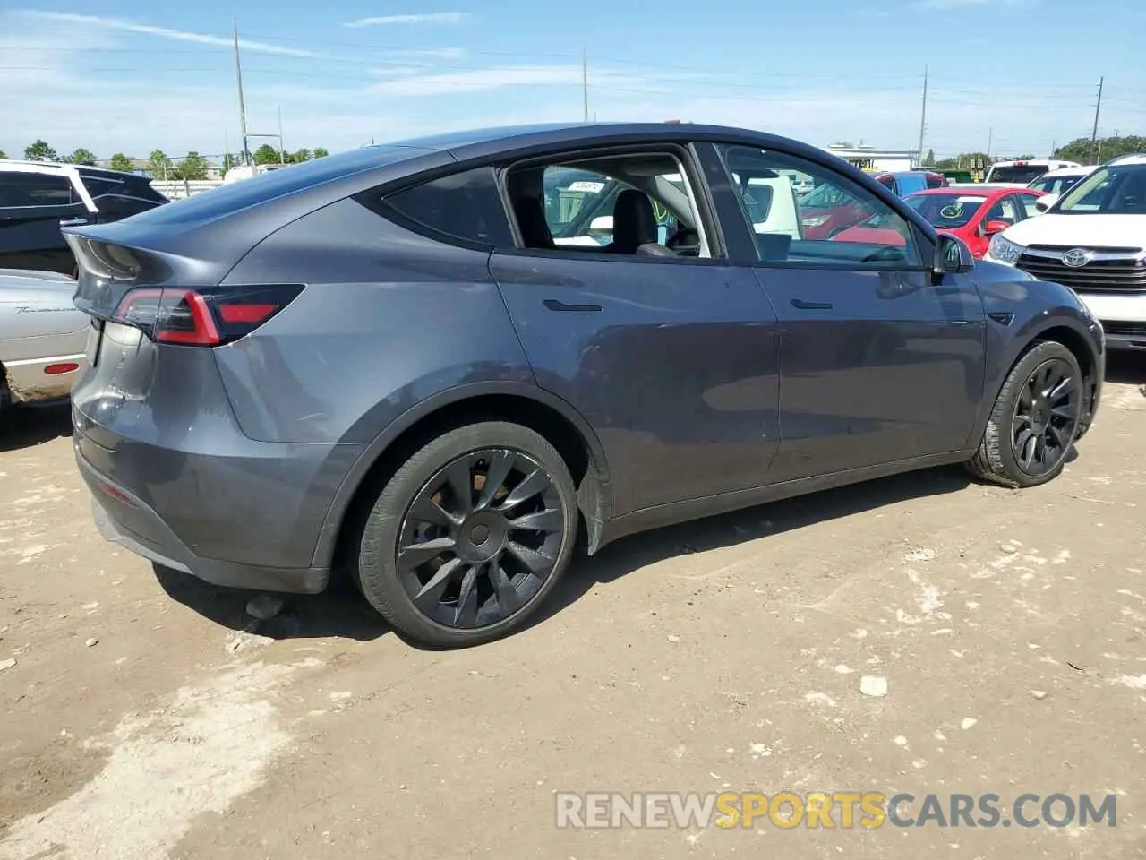 3 Photograph of a damaged car 7SAYGDEE8PA056810 TESLA MODEL Y 2023