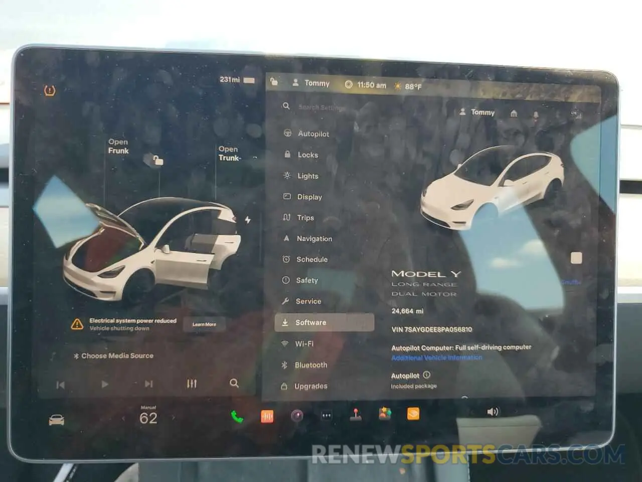 9 Photograph of a damaged car 7SAYGDEE8PA056810 TESLA MODEL Y 2023
