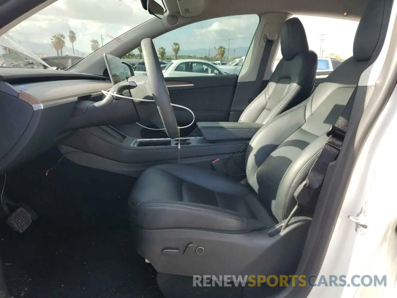 7 Photograph of a damaged car 7SAYGDEE8PA077799 TESLA MODEL Y 2023