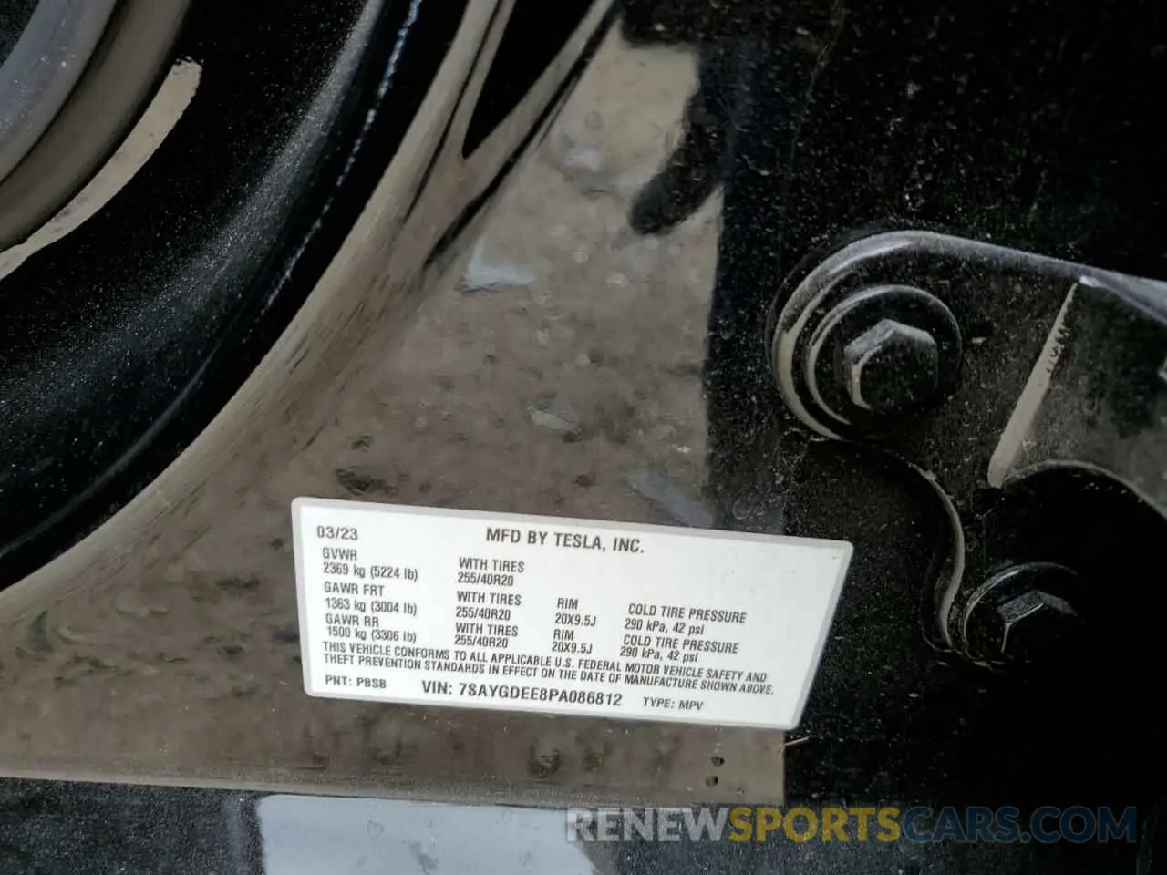 13 Photograph of a damaged car 7SAYGDEE8PA086812 TESLA MODEL Y 2023