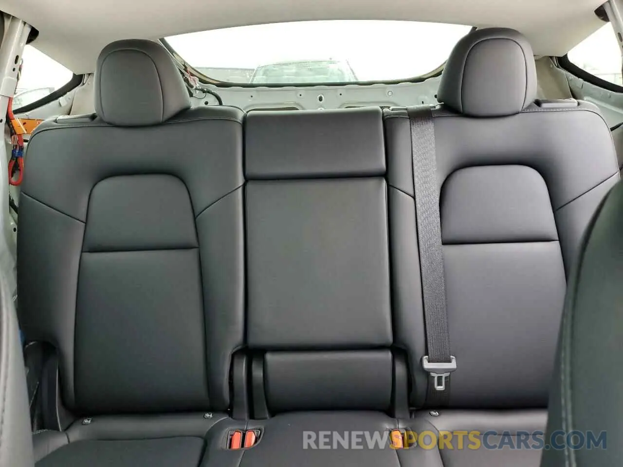 10 Photograph of a damaged car 7SAYGDEE8PA094120 TESLA MODEL Y 2023