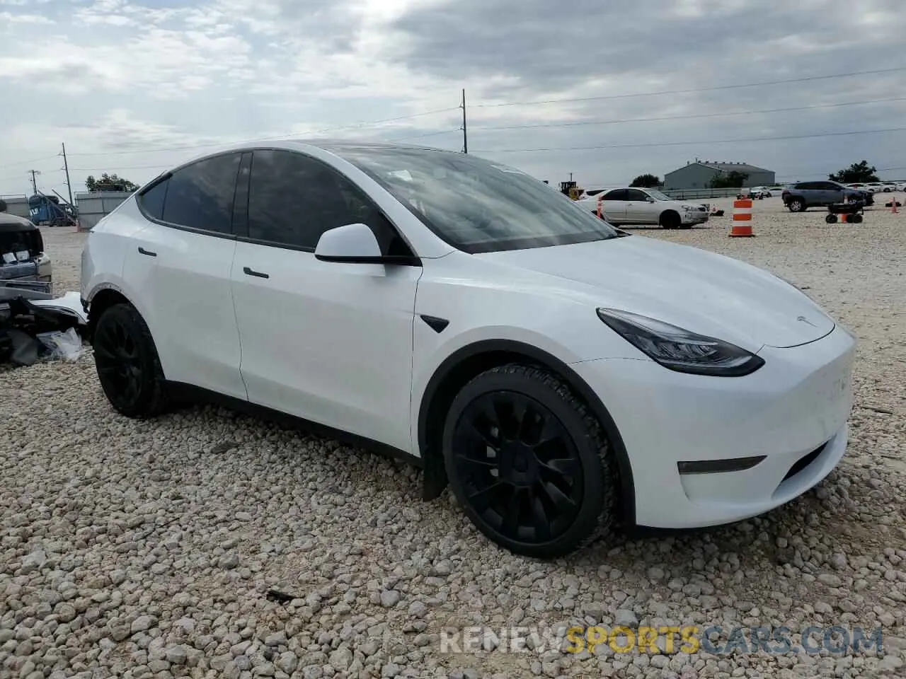 4 Photograph of a damaged car 7SAYGDEE8PA094120 TESLA MODEL Y 2023