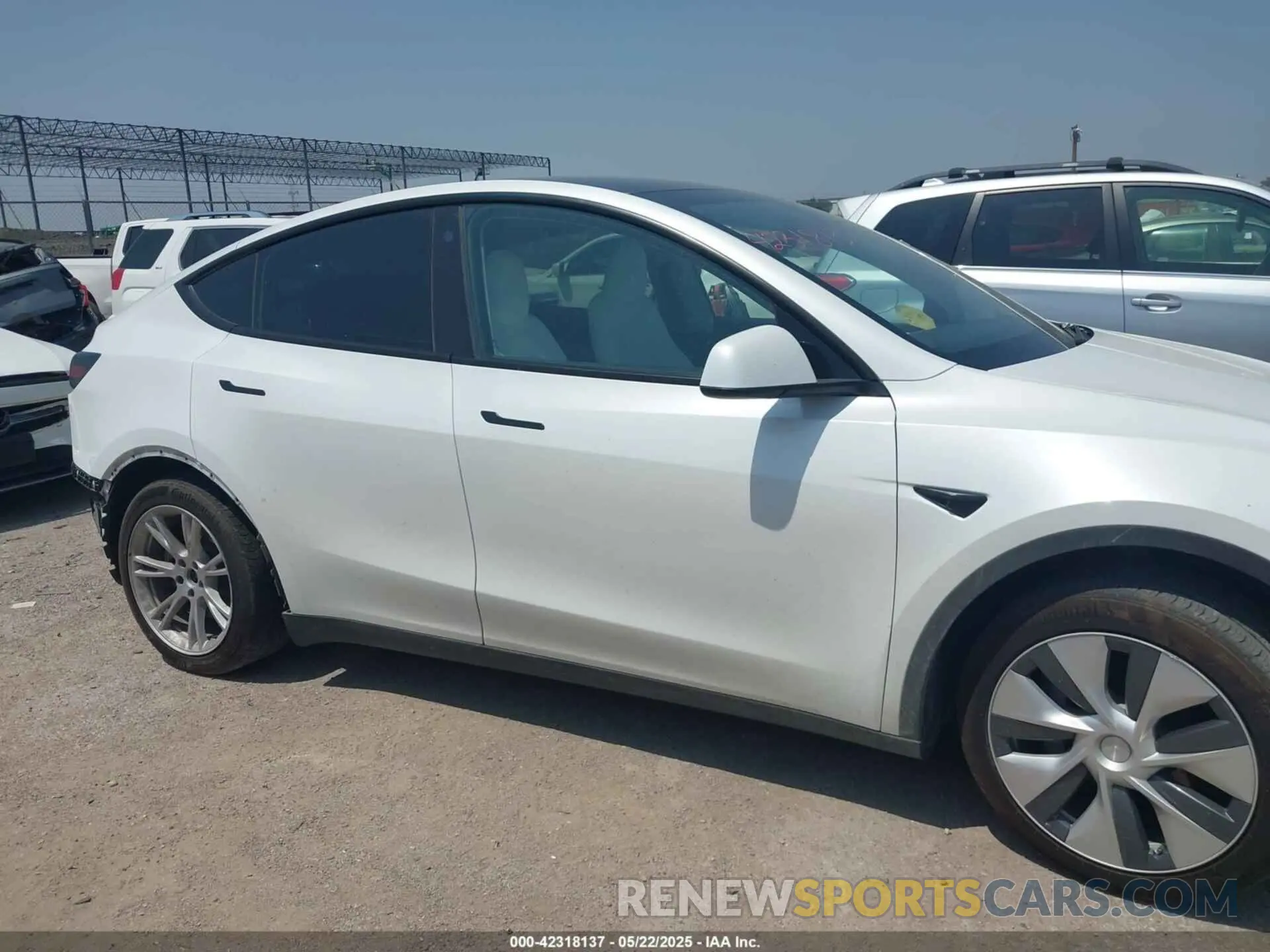 12 Photograph of a damaged car 7SAYGDEE8PA094957 TESLA MODEL Y 2023
