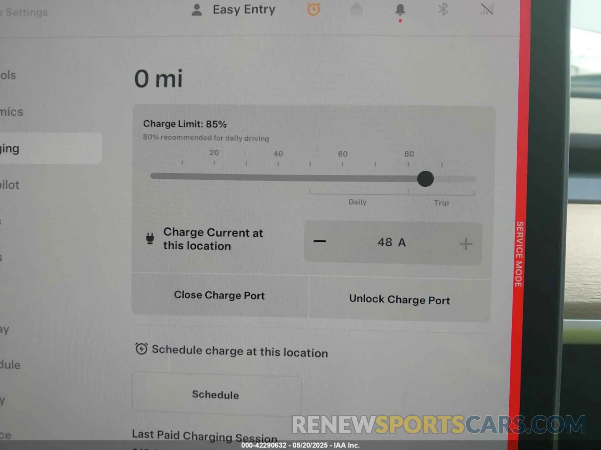17 Photograph of a damaged car 7SAYGDEE8PA100711 TESLA MODEL Y 2023