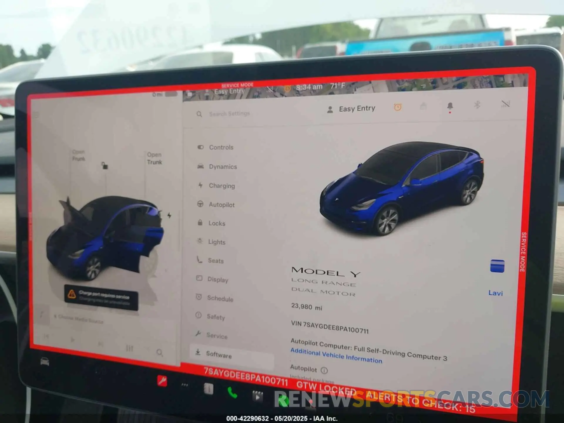 18 Photograph of a damaged car 7SAYGDEE8PA100711 TESLA MODEL Y 2023