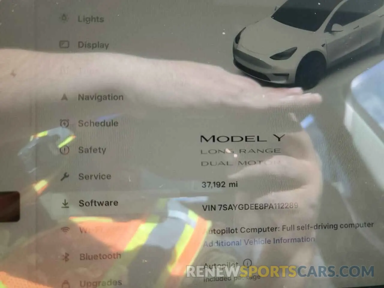 9 Photograph of a damaged car 7SAYGDEE8PA112289 TESLA MODEL Y 2023
