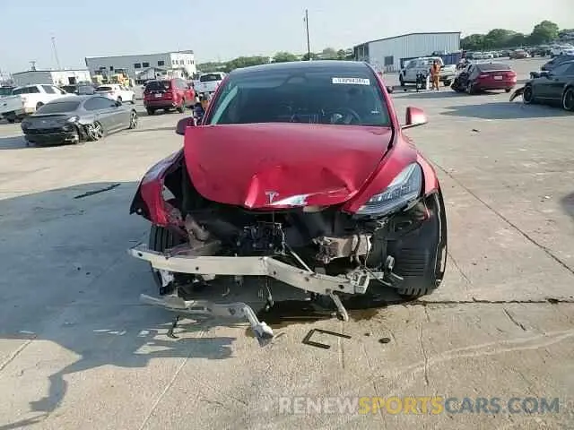 10 Photograph of a damaged car 7SAYGDEE8PA138780 TESLA MODEL Y 2023
