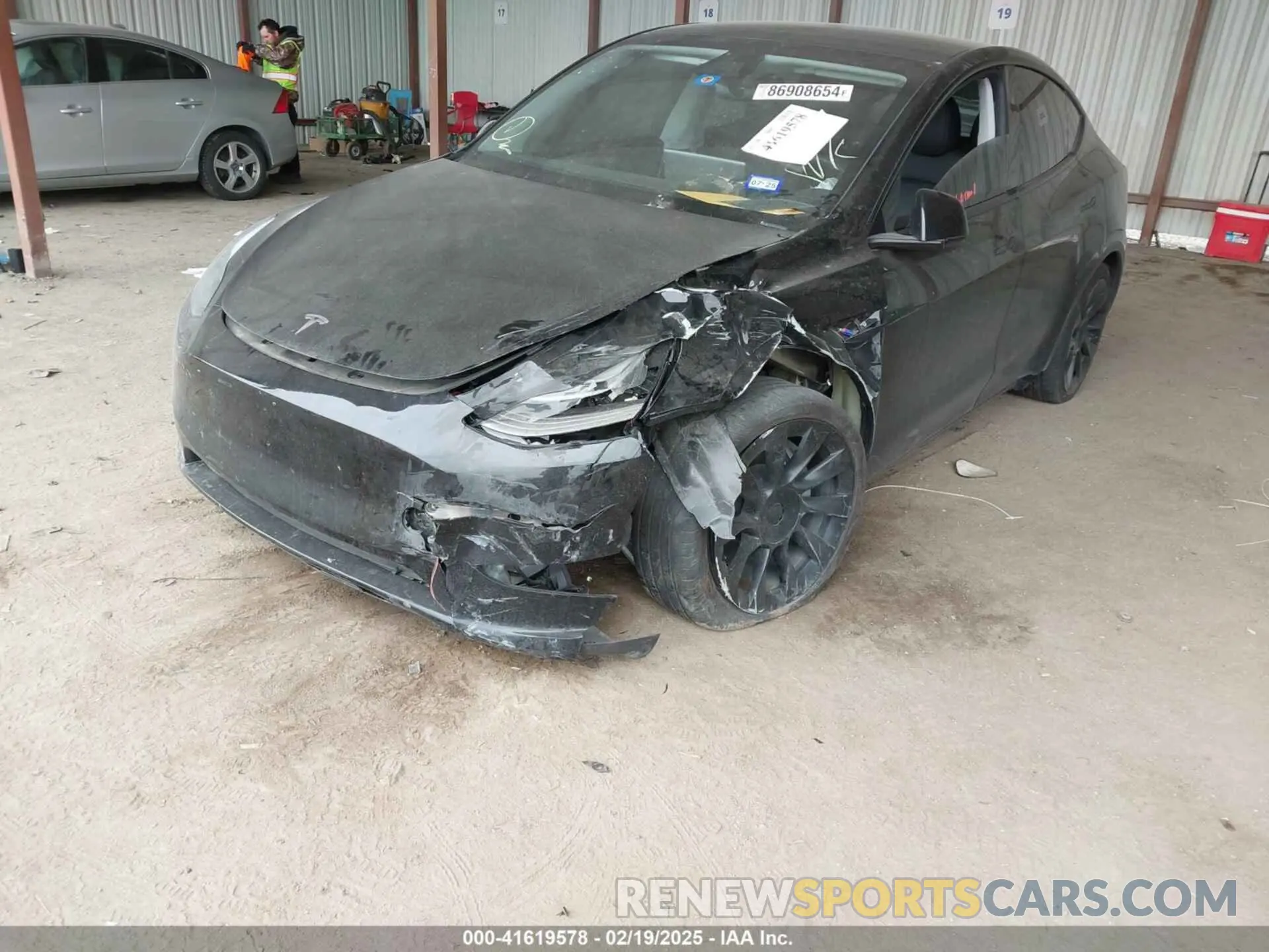 6 Photograph of a damaged car 7SAYGDEE8PA150900 TESLA MODEL Y 2023