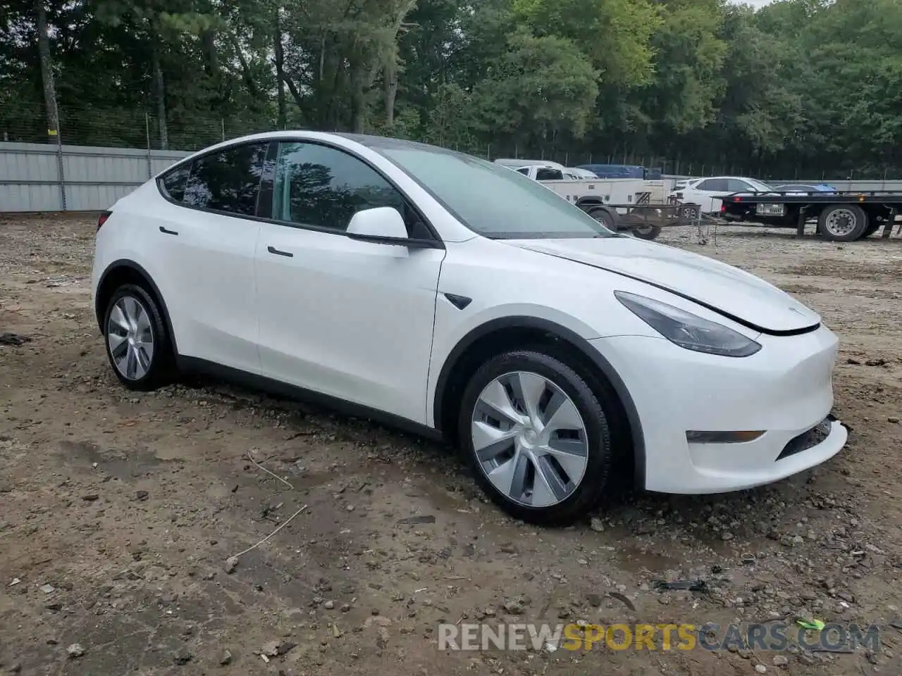 4 Photograph of a damaged car 7SAYGDEE8PA161346 TESLA MODEL Y 2023