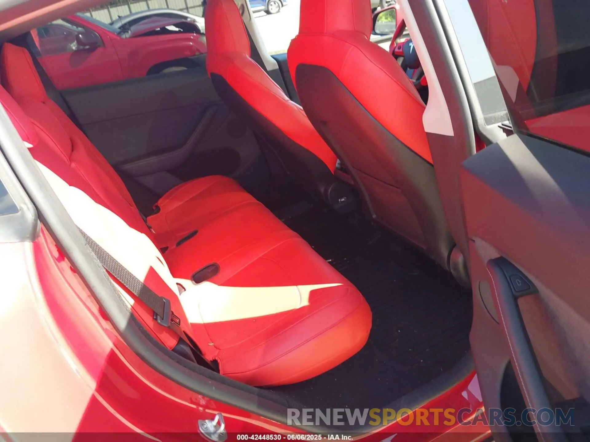 8 Photograph of a damaged car 7SAYGDEE8PA162061 TESLA MODEL Y 2023
