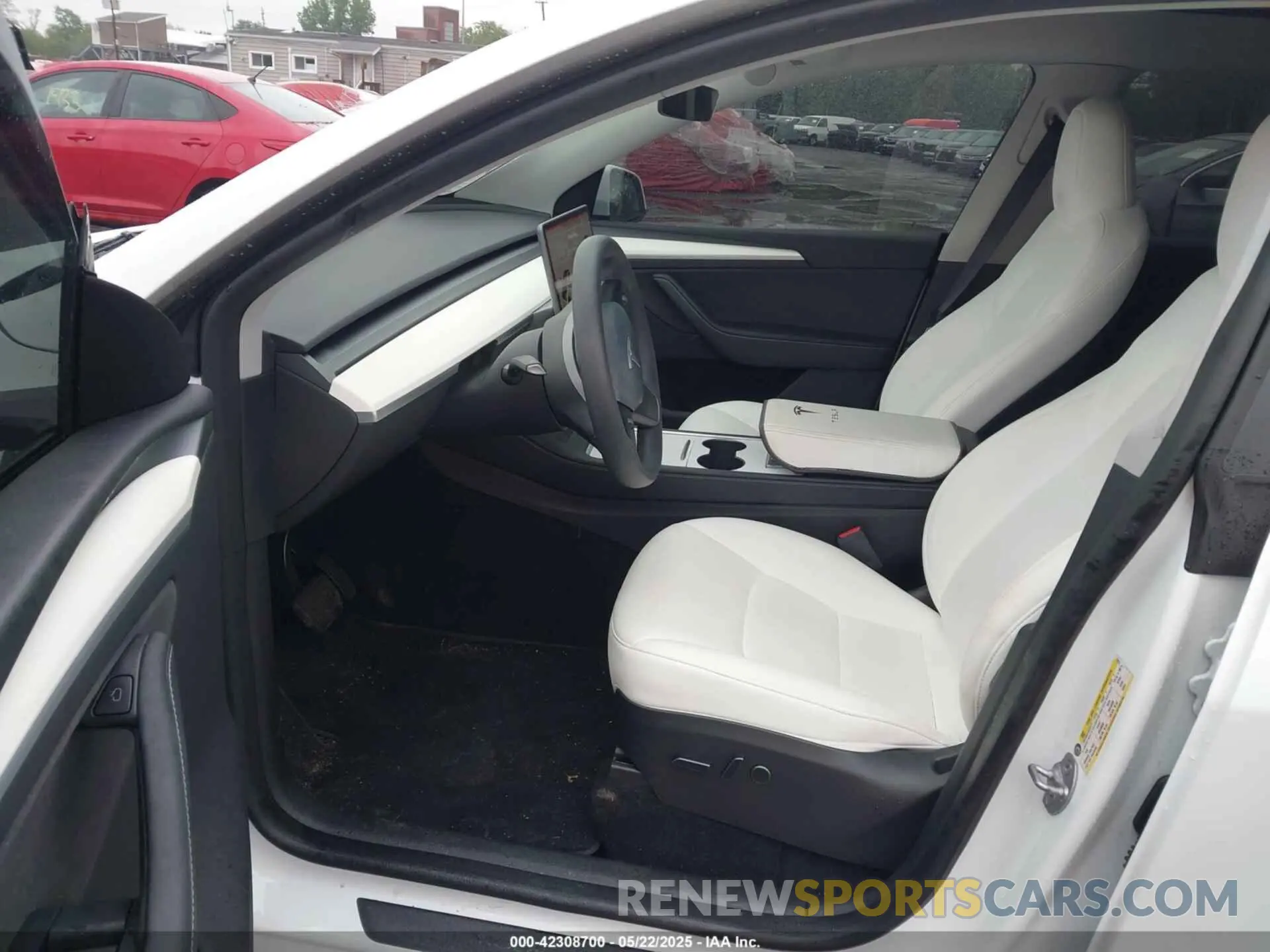 5 Photograph of a damaged car 7SAYGDEE8PA172217 TESLA MODEL Y 2023