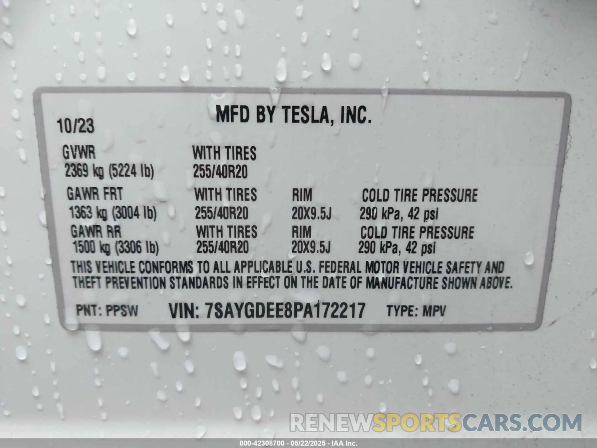 9 Photograph of a damaged car 7SAYGDEE8PA172217 TESLA MODEL Y 2023