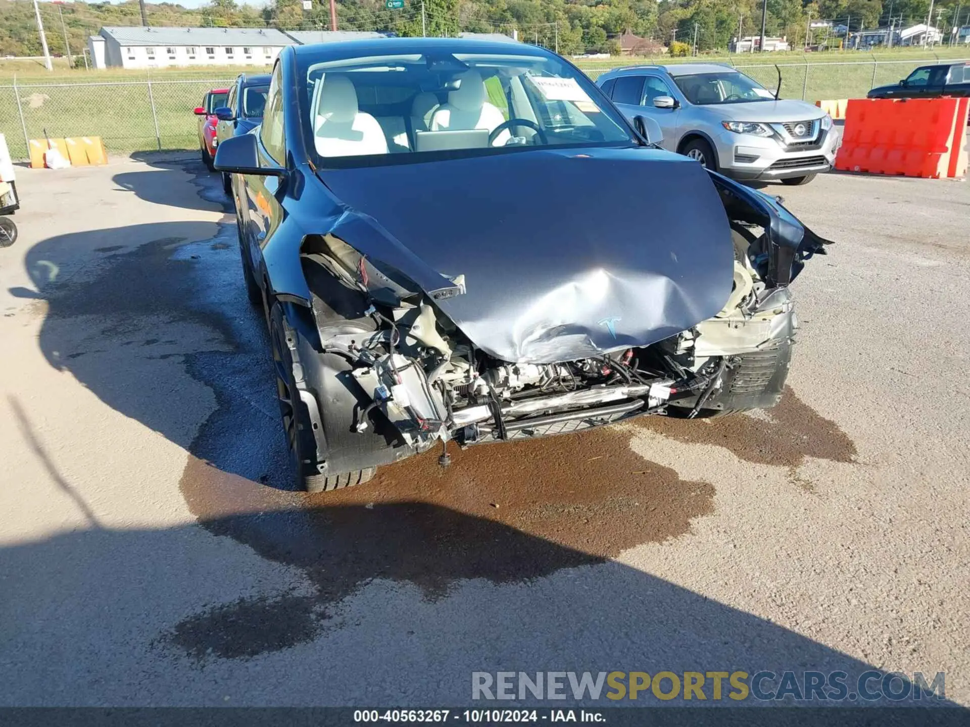 6 Photograph of a damaged car 7SAYGDEE8PA176557 TESLA MODEL Y 2023