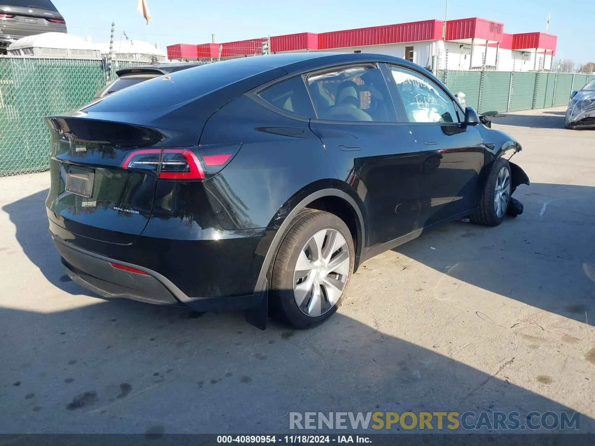 4 Photograph of a damaged car 7SAYGDEE8PA177580 TESLA MODEL Y 2023