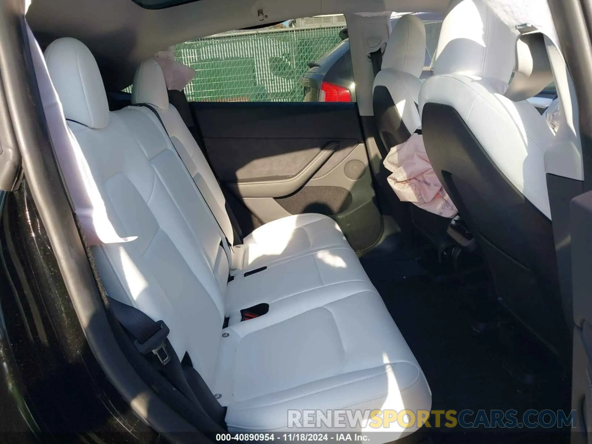 8 Photograph of a damaged car 7SAYGDEE8PA177580 TESLA MODEL Y 2023