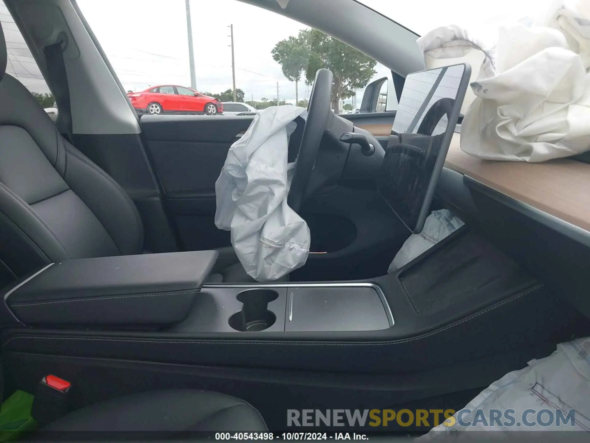 5 Photograph of a damaged car 7SAYGDEE8PA179376 TESLA MODEL Y 2023
