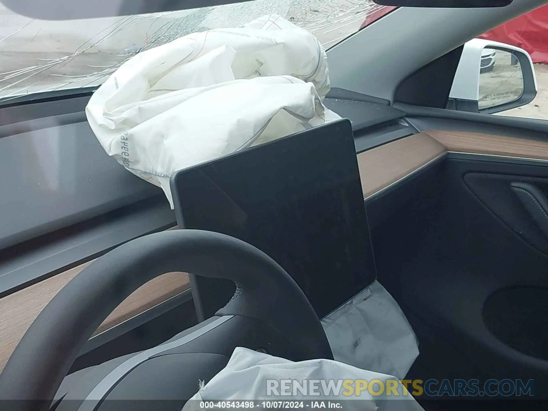7 Photograph of a damaged car 7SAYGDEE8PA179376 TESLA MODEL Y 2023