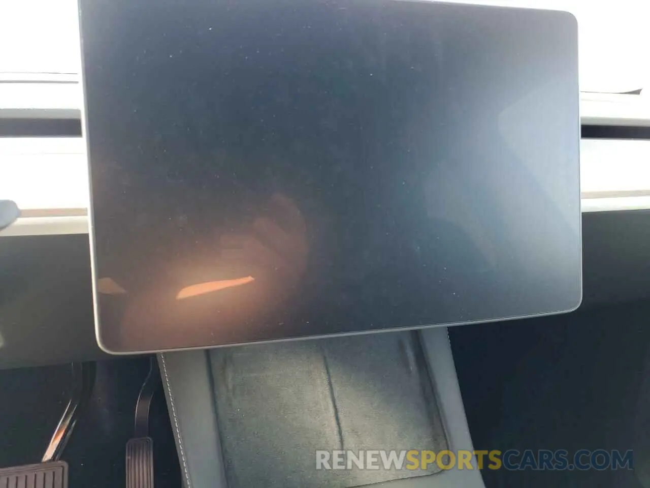 9 Photograph of a damaged car 7SAYGDEE8PA184545 TESLA MODEL Y 2023