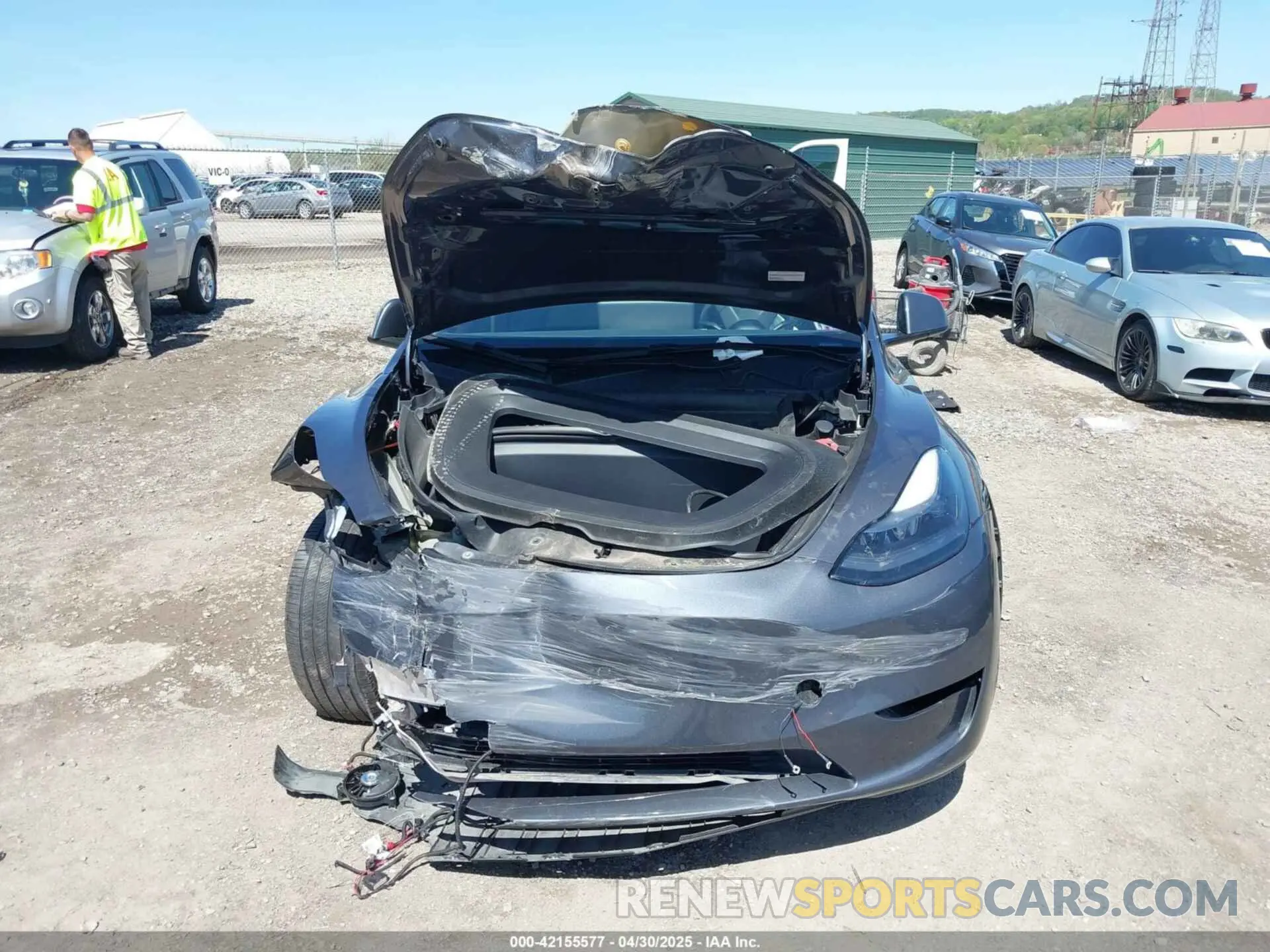 13 Photograph of a damaged car 7SAYGDEE8PA191415 TESLA MODEL Y 2023