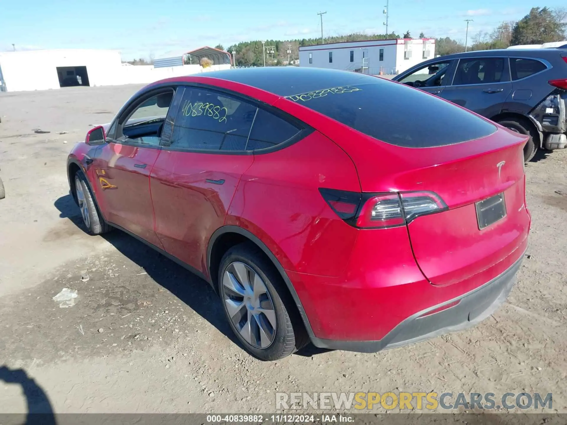3 Photograph of a damaged car 7SAYGDEE8PA211081 TESLA MODEL Y 2023