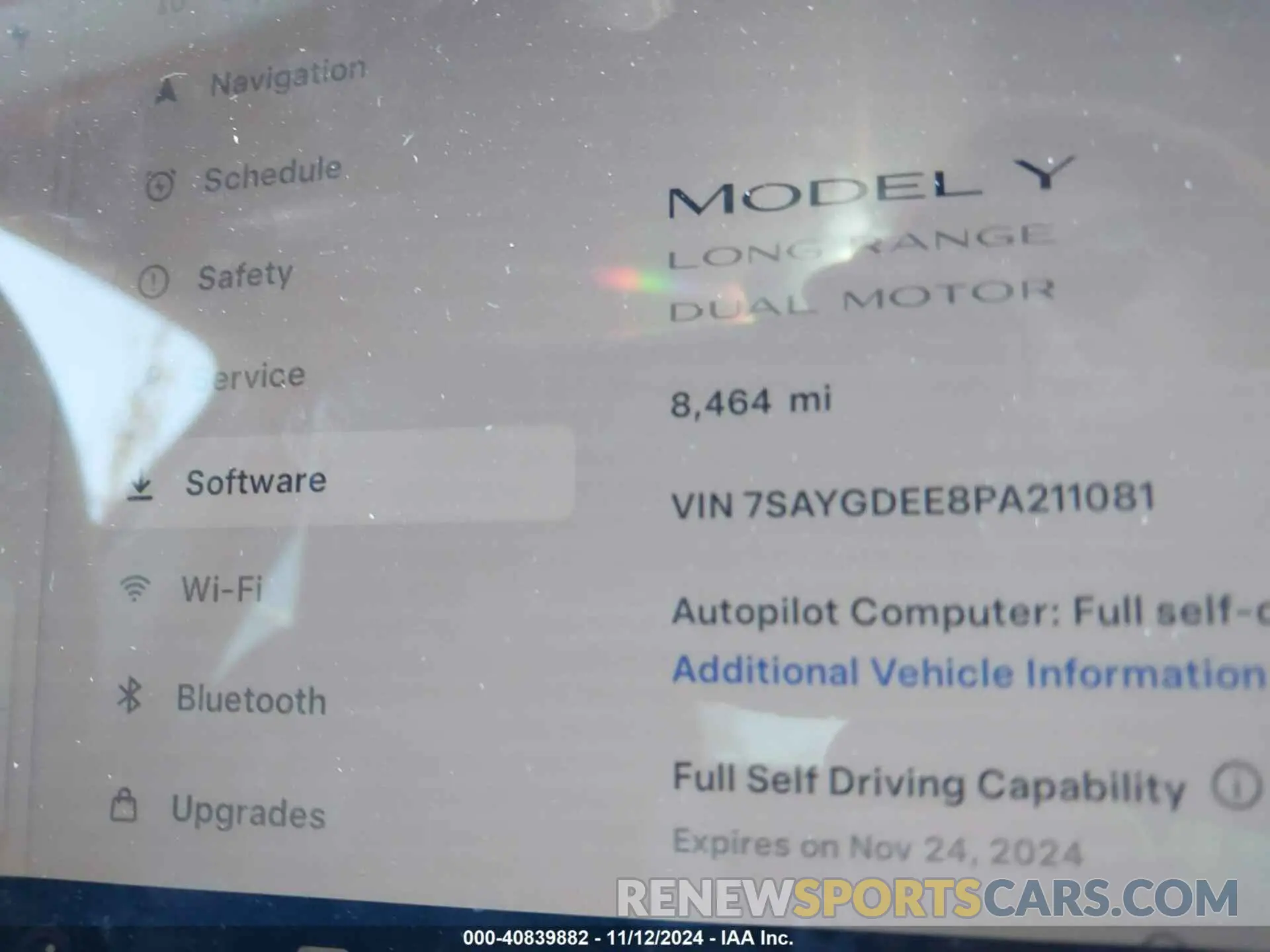 7 Photograph of a damaged car 7SAYGDEE8PA211081 TESLA MODEL Y 2023