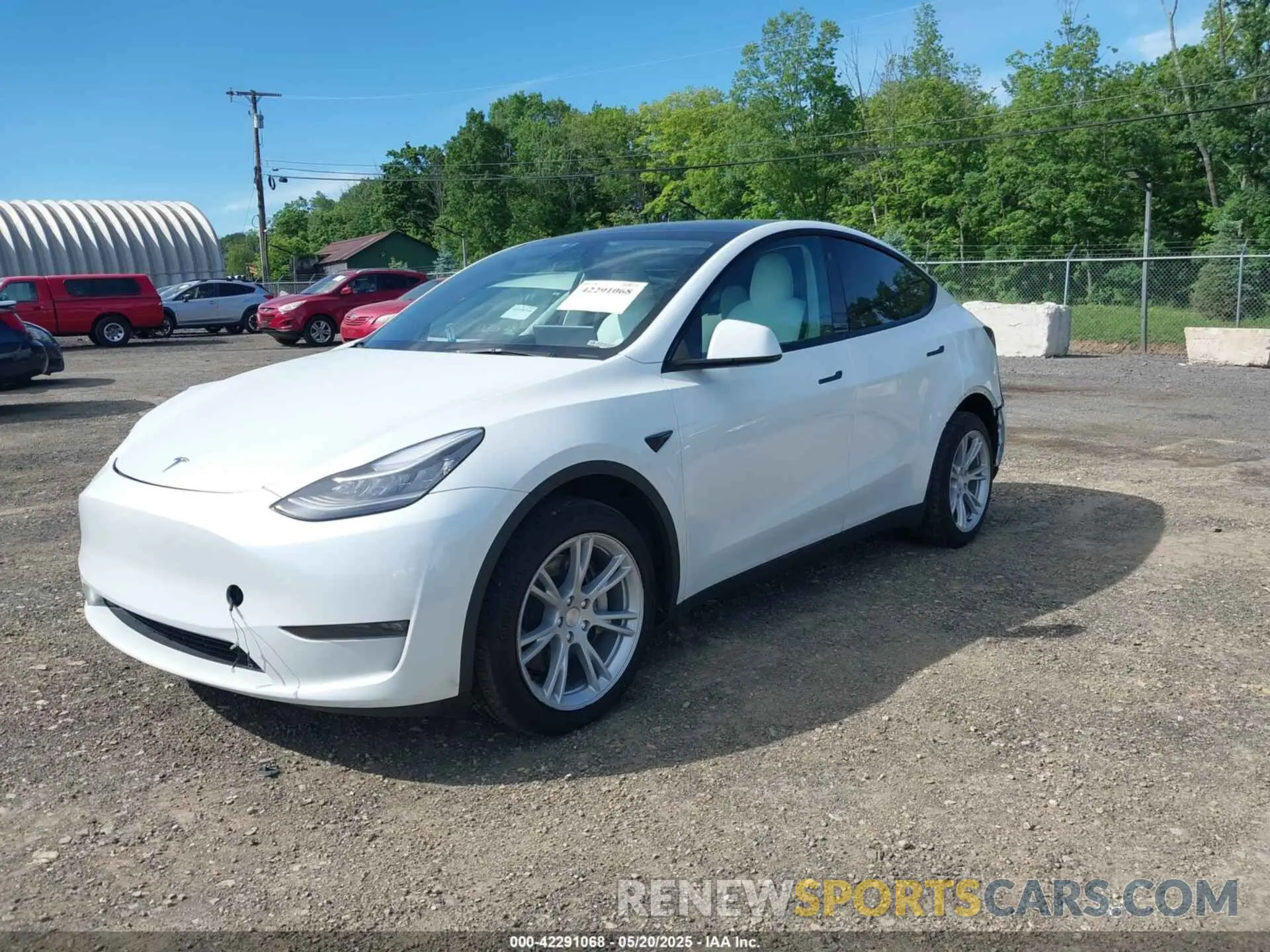 2 Photograph of a damaged car 7SAYGDEE8PF591817 TESLA MODEL Y 2023