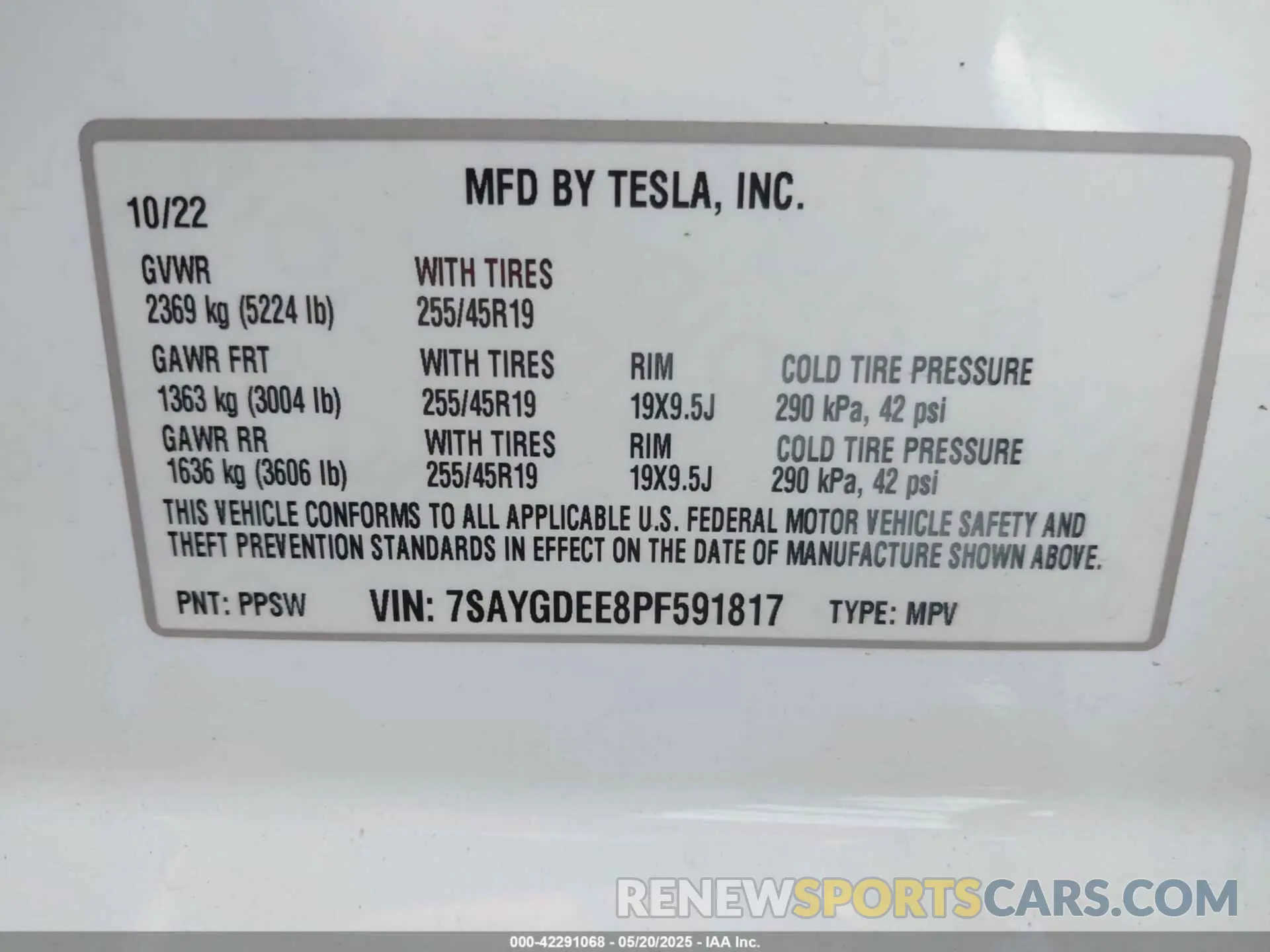 9 Photograph of a damaged car 7SAYGDEE8PF591817 TESLA MODEL Y 2023