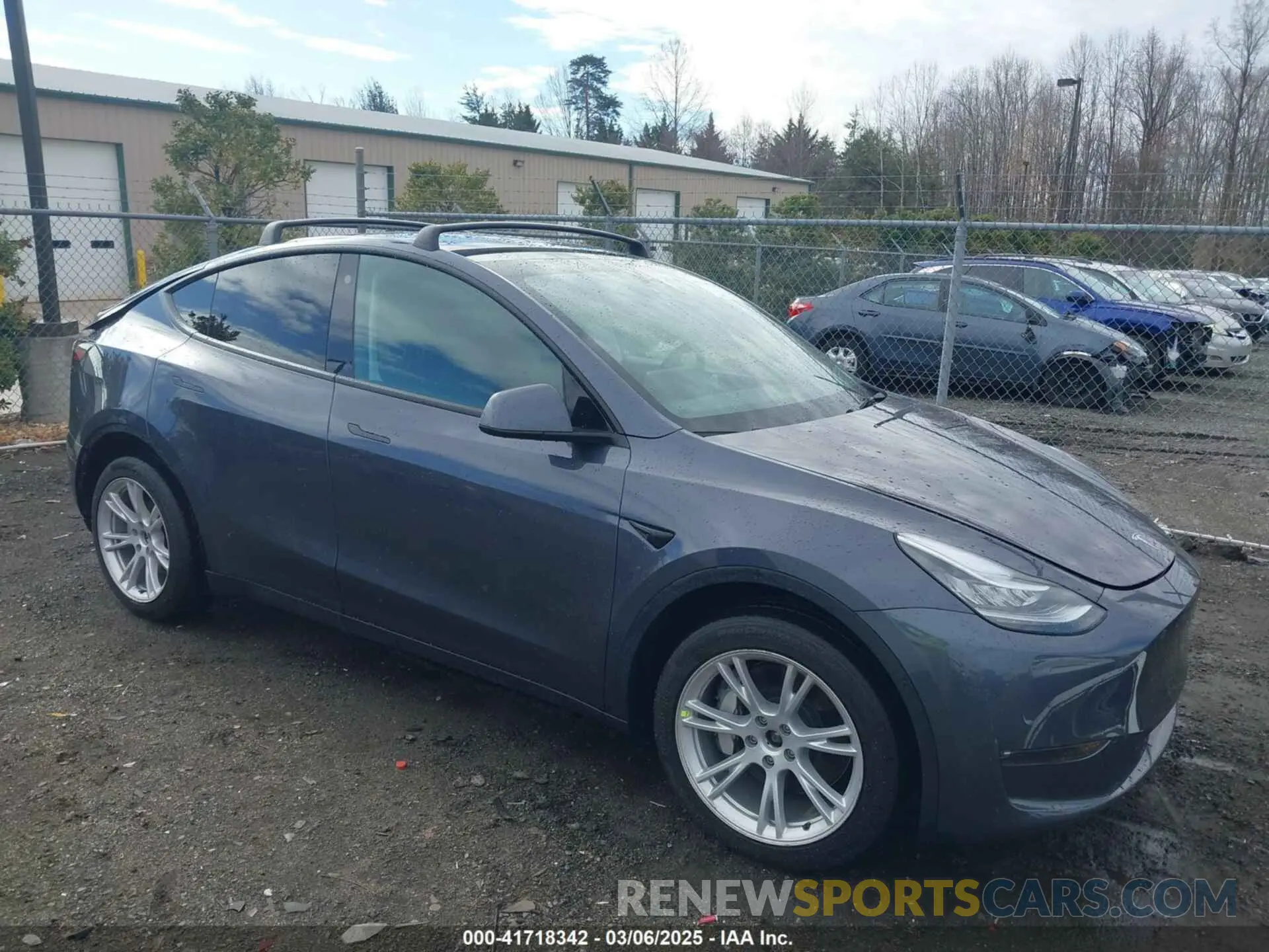 1 Photograph of a damaged car 7SAYGDEE8PF599254 TESLA MODEL Y 2023