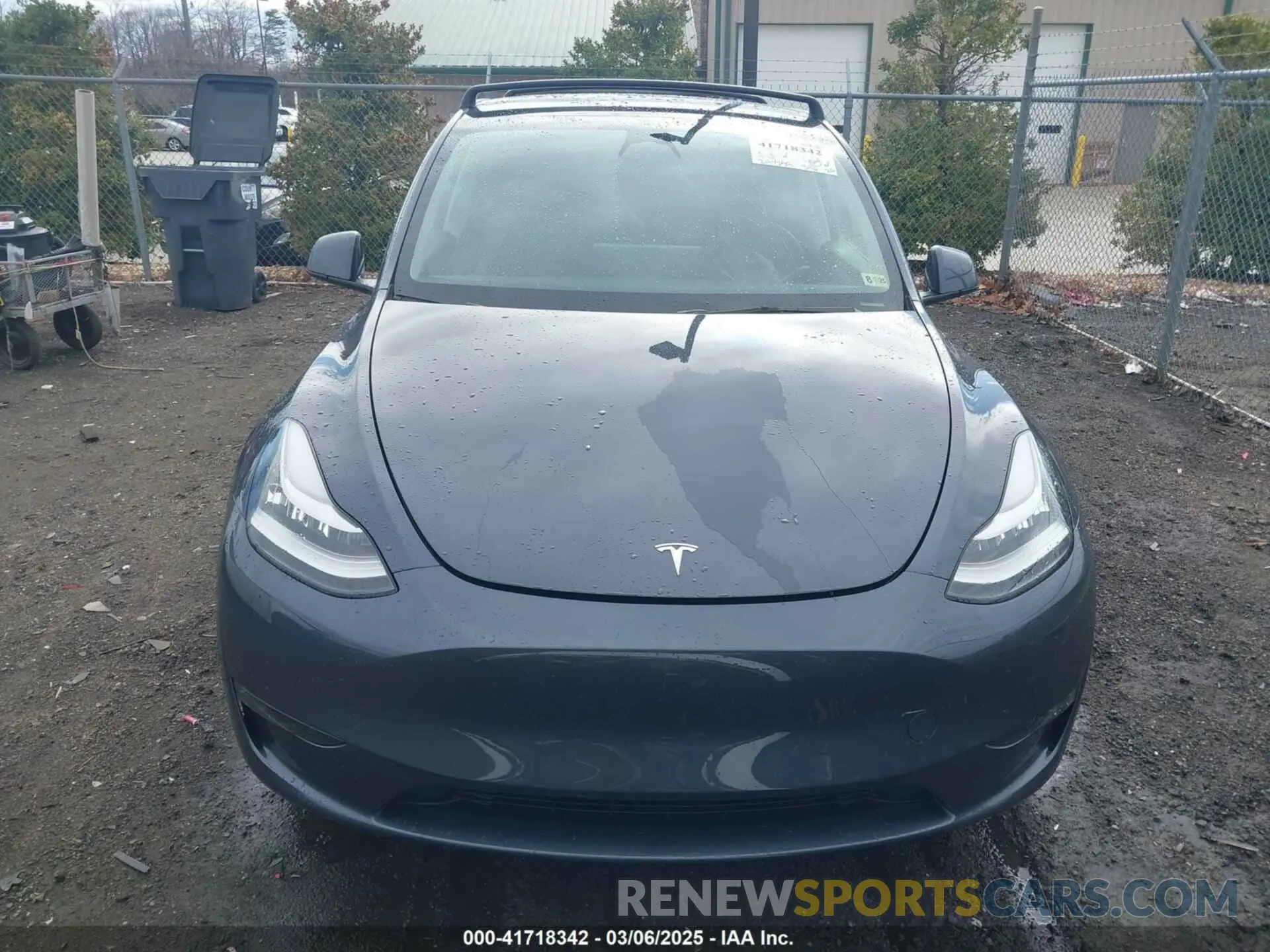 13 Photograph of a damaged car 7SAYGDEE8PF599254 TESLA MODEL Y 2023