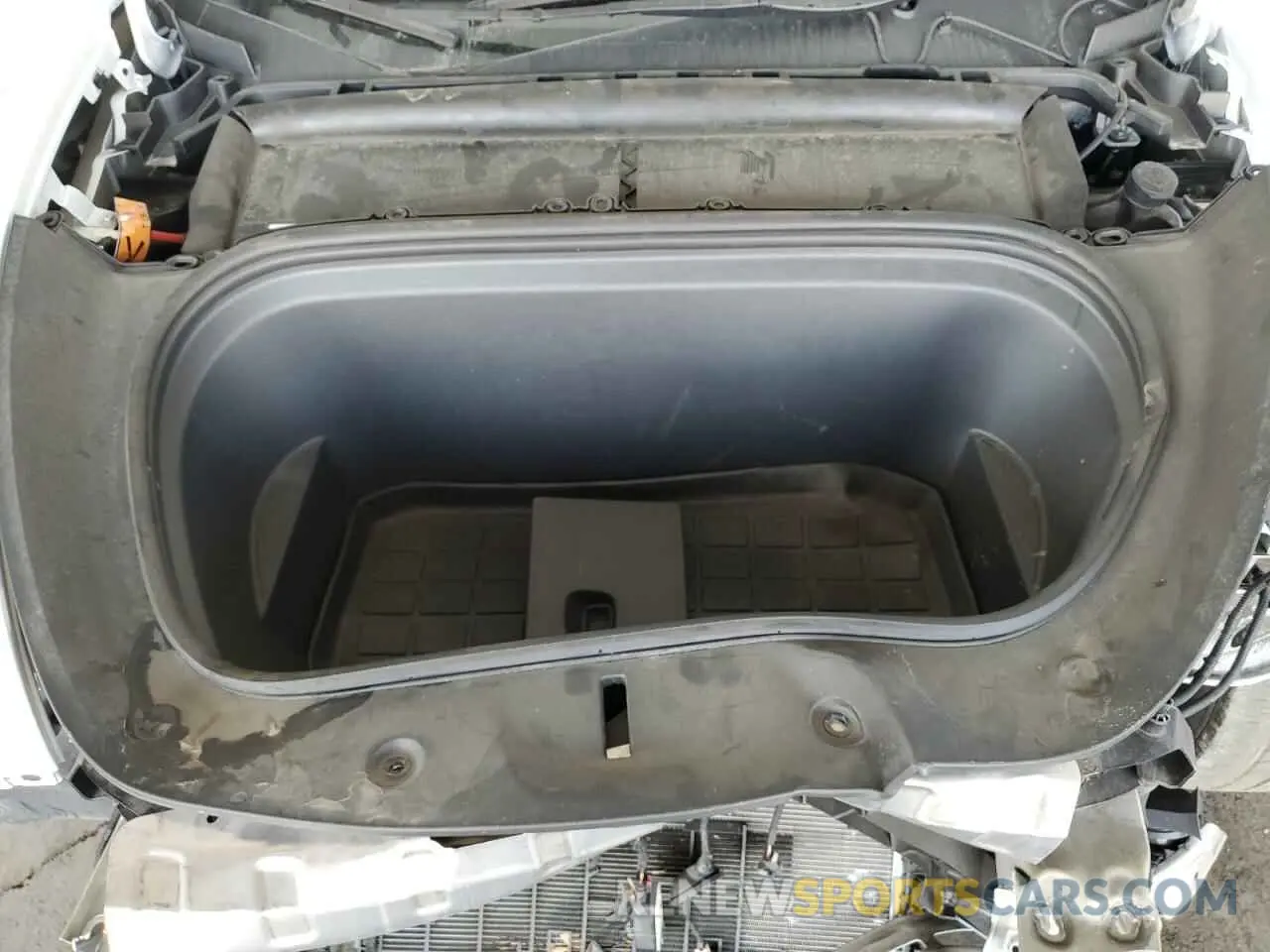 11 Photograph of a damaged car 7SAYGDEE8PF620703 TESLA MODEL Y 2023