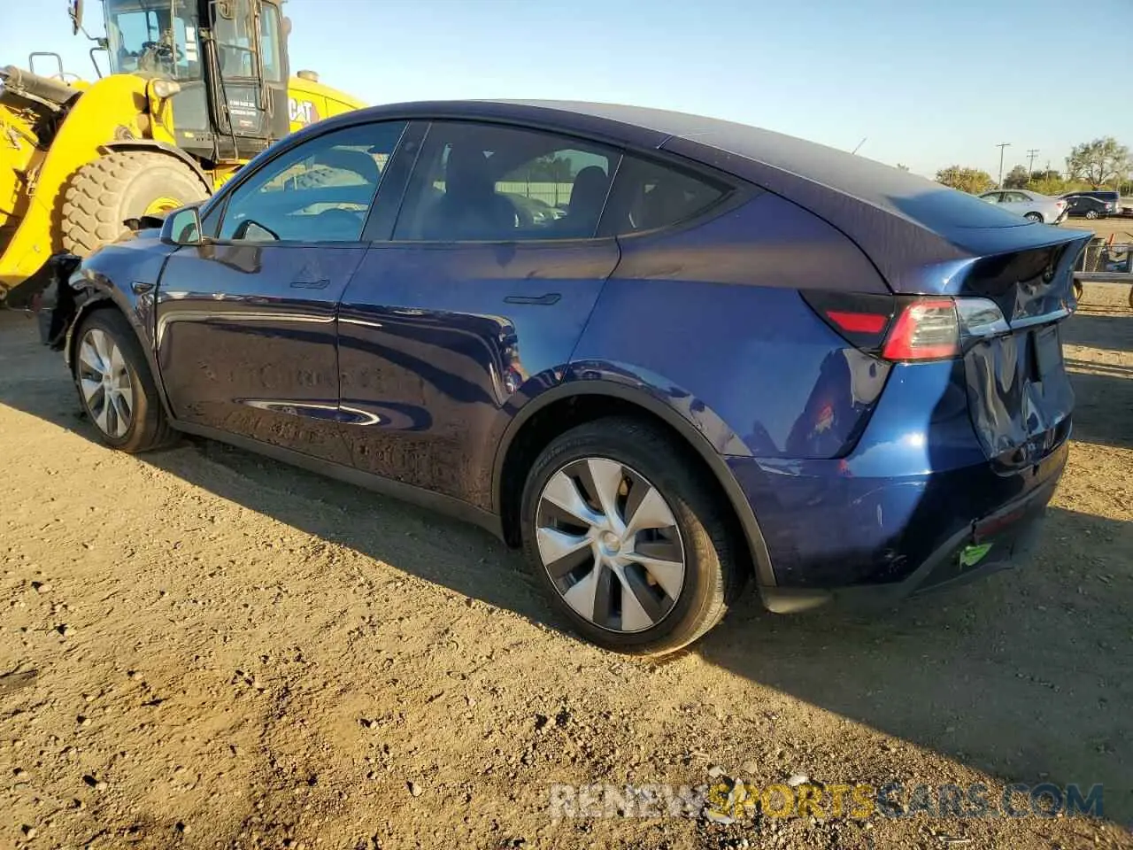 2 Photograph of a damaged car 7SAYGDEE8PF635251 TESLA MODEL Y 2023