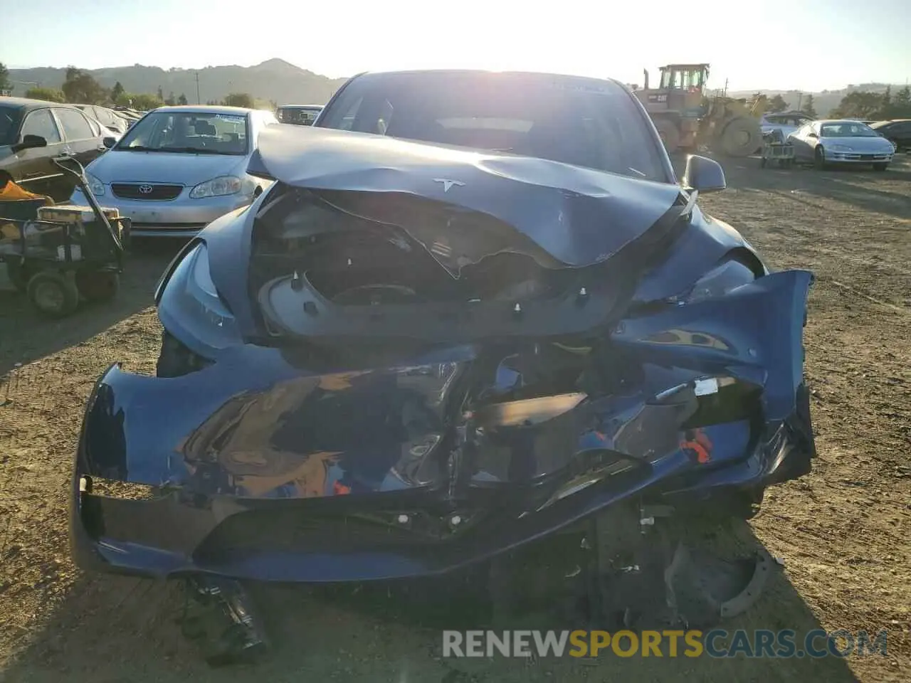 5 Photograph of a damaged car 7SAYGDEE8PF635251 TESLA MODEL Y 2023