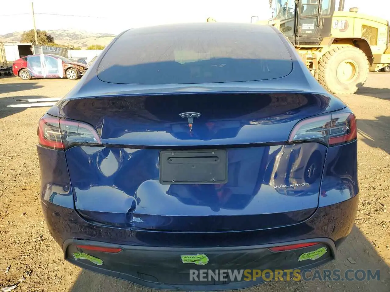 6 Photograph of a damaged car 7SAYGDEE8PF635251 TESLA MODEL Y 2023