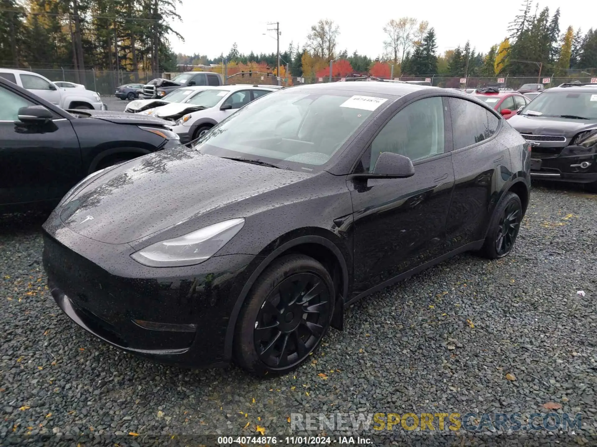 2 Photograph of a damaged car 7SAYGDEE8PF690380 TESLA MODEL Y 2023