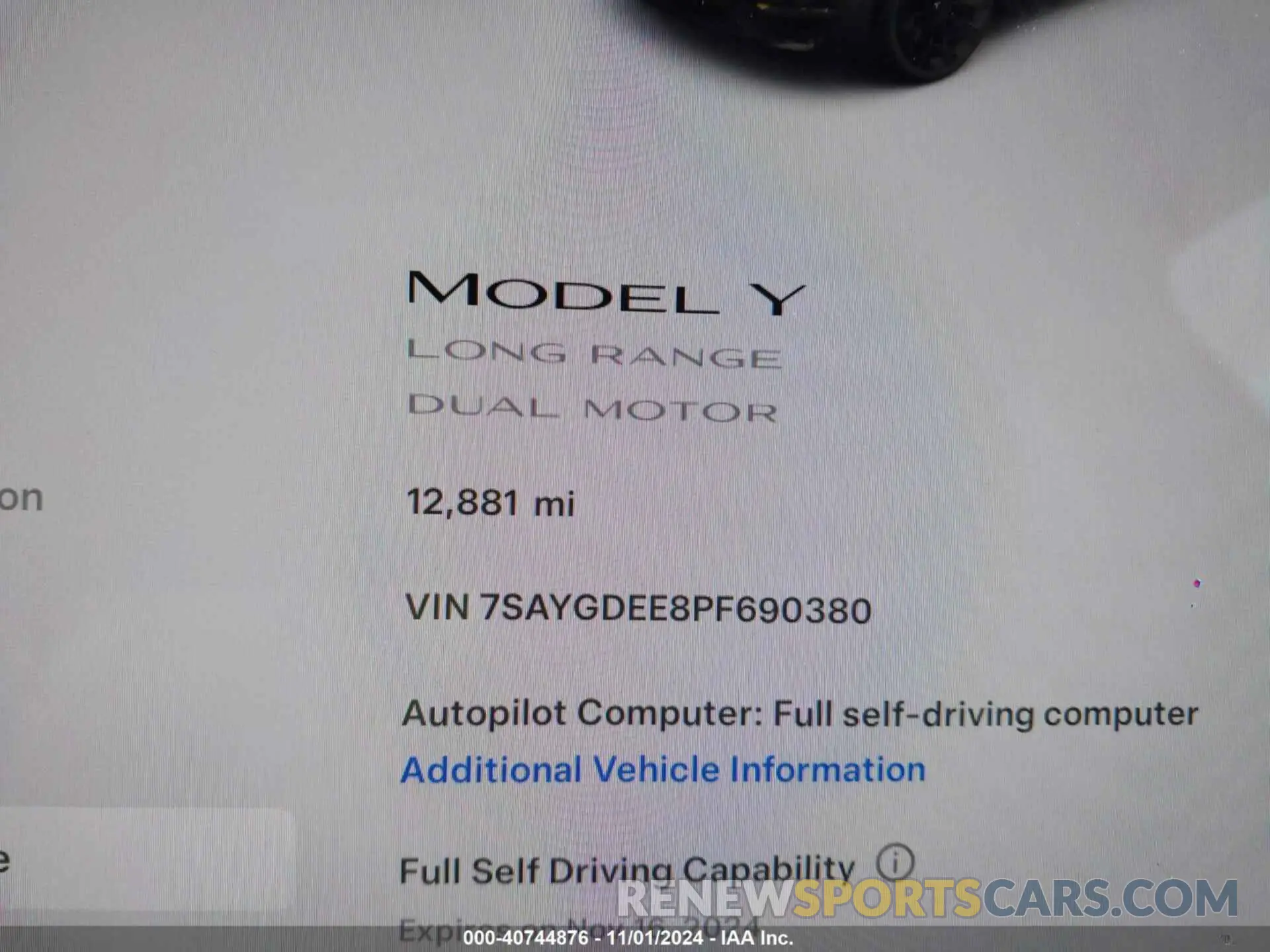 7 Photograph of a damaged car 7SAYGDEE8PF690380 TESLA MODEL Y 2023