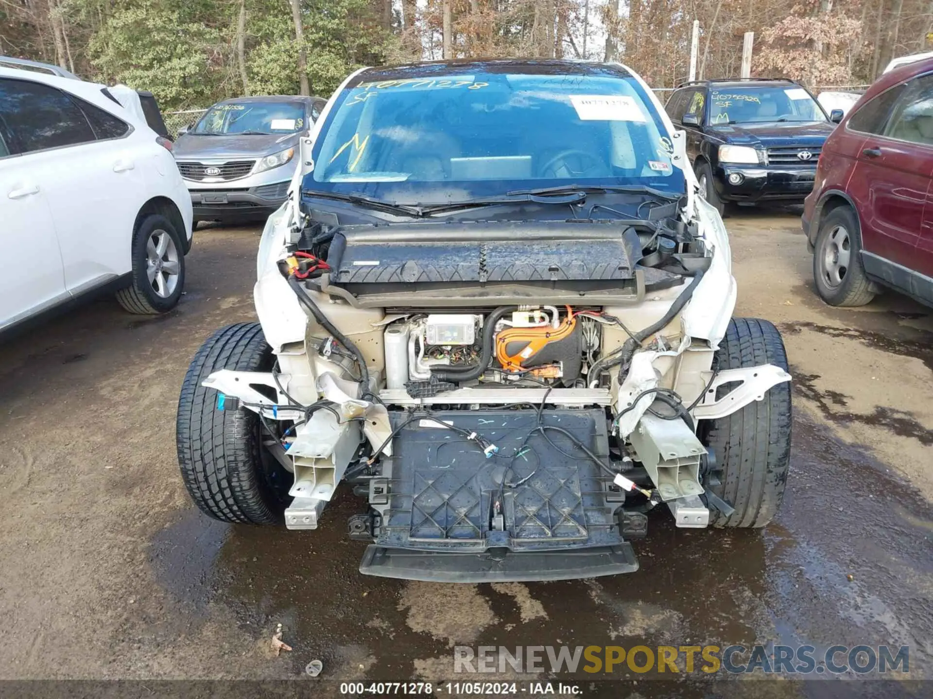 6 Photograph of a damaged car 7SAYGDEE8PF692744 TESLA MODEL Y 2023