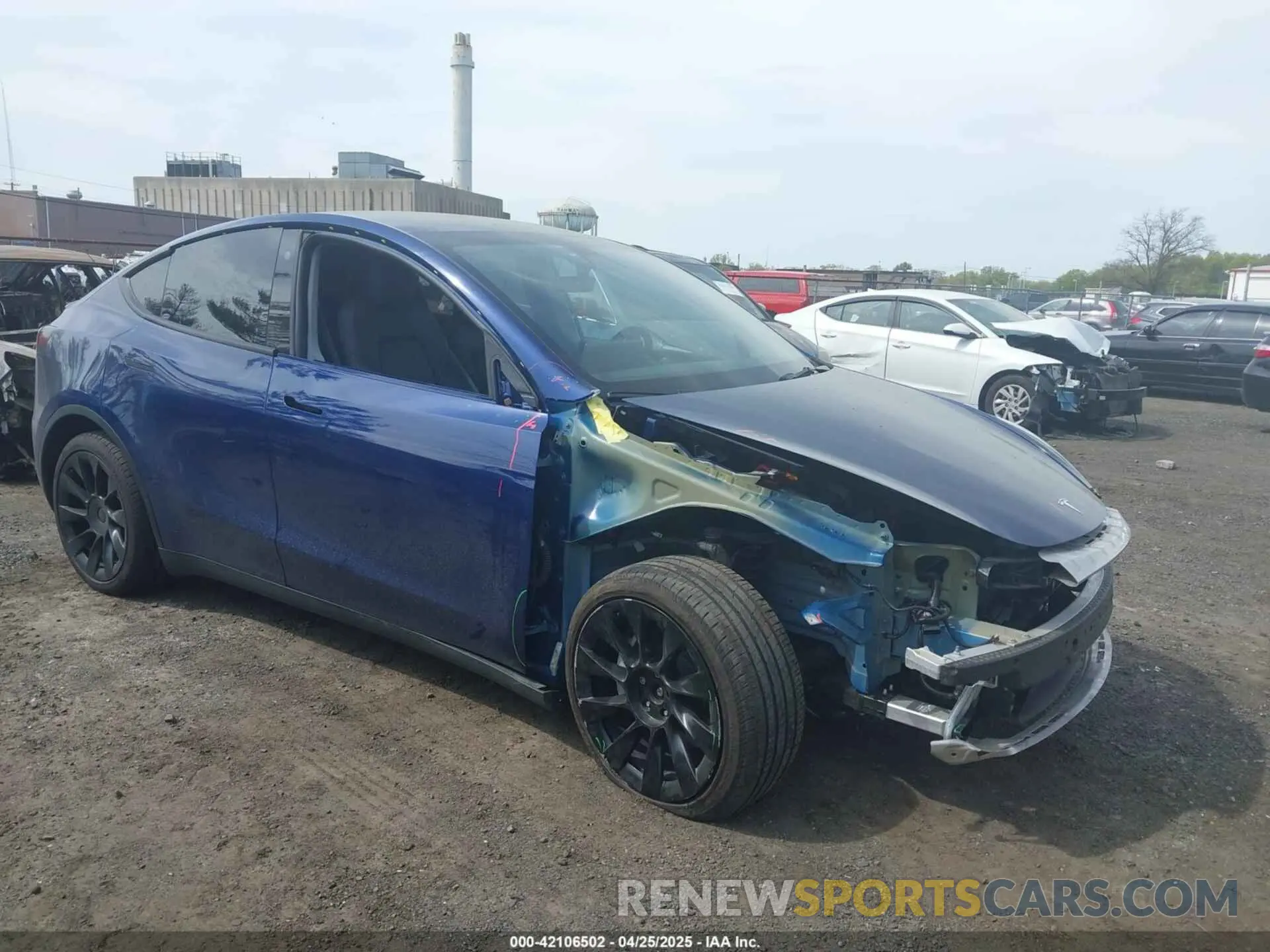 1 Photograph of a damaged car 7SAYGDEE8PF768589 TESLA MODEL Y 2023