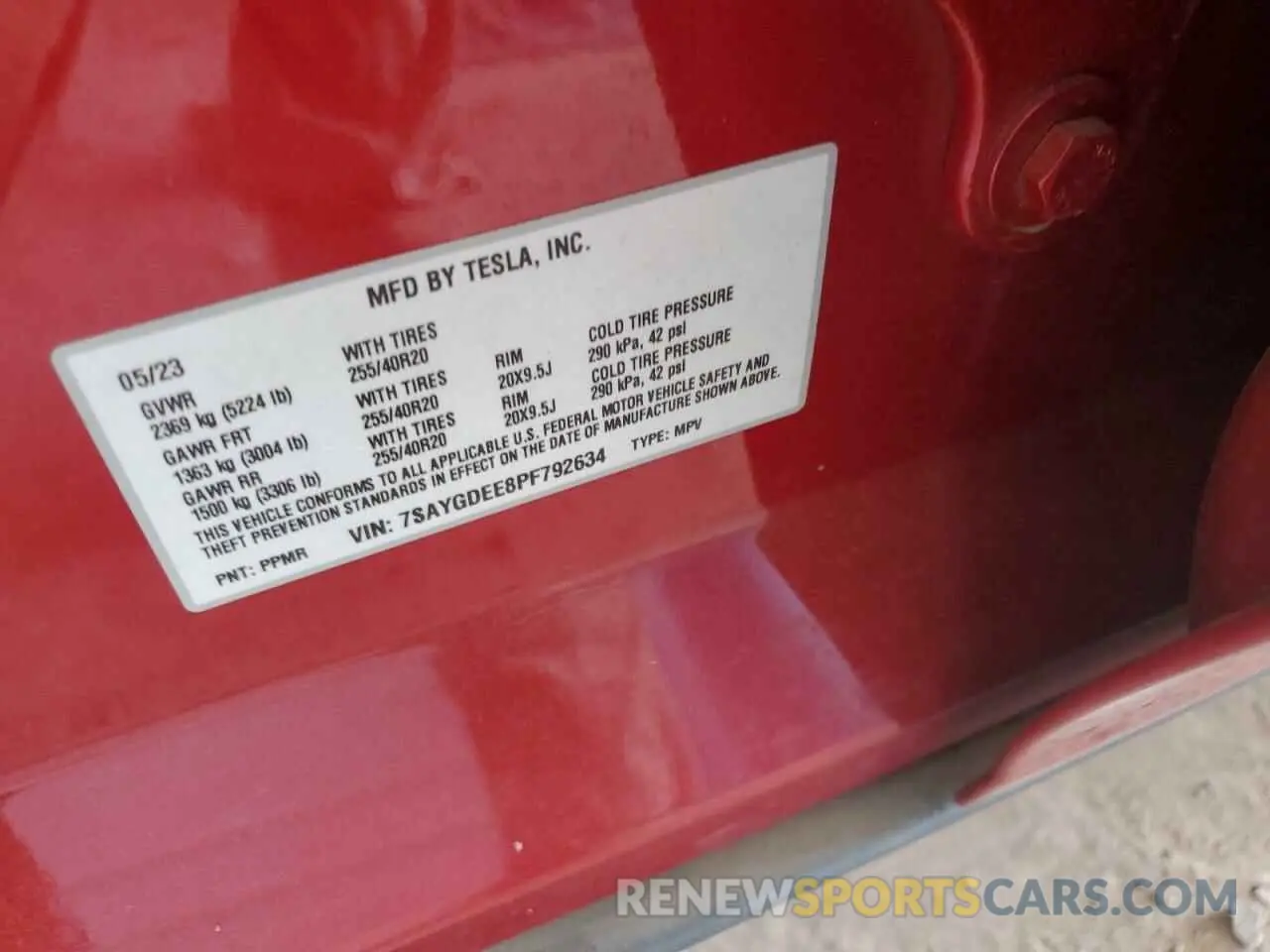 12 Photograph of a damaged car 7SAYGDEE8PF792634 TESLA MODEL Y 2023
