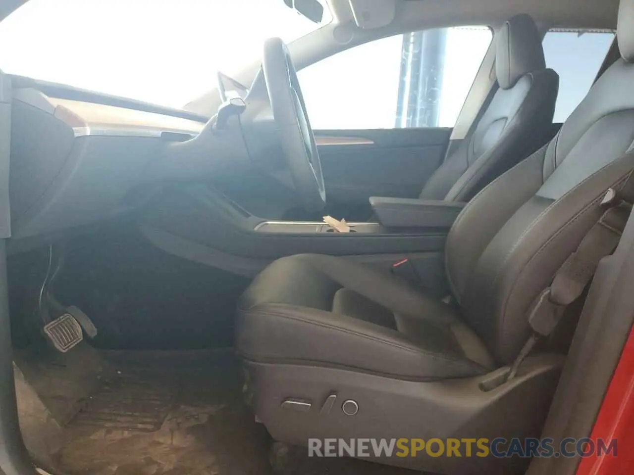 7 Photograph of a damaged car 7SAYGDEE8PF792634 TESLA MODEL Y 2023