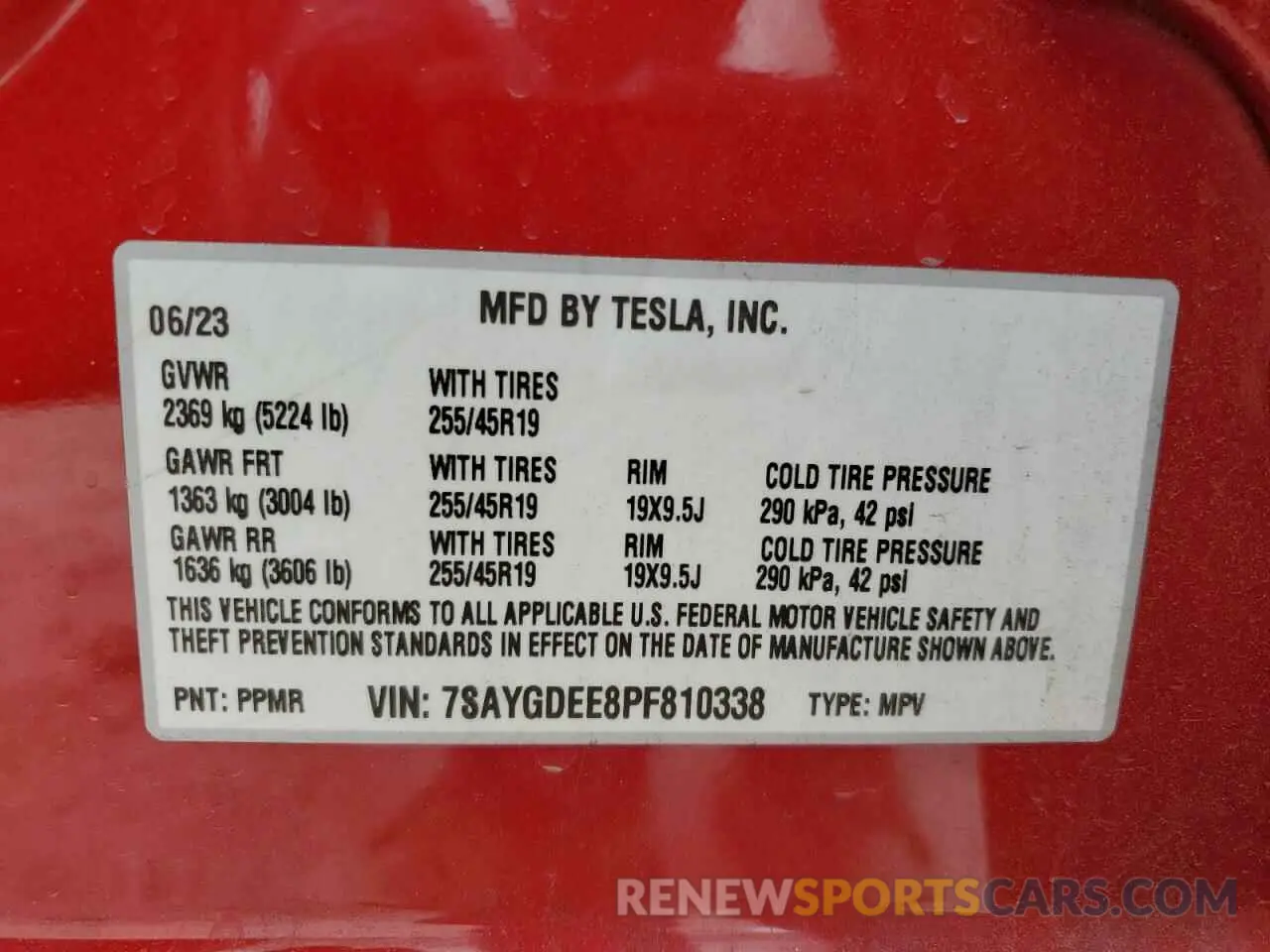 15 Photograph of a damaged car 7SAYGDEE8PF810338 TESLA MODEL Y 2023