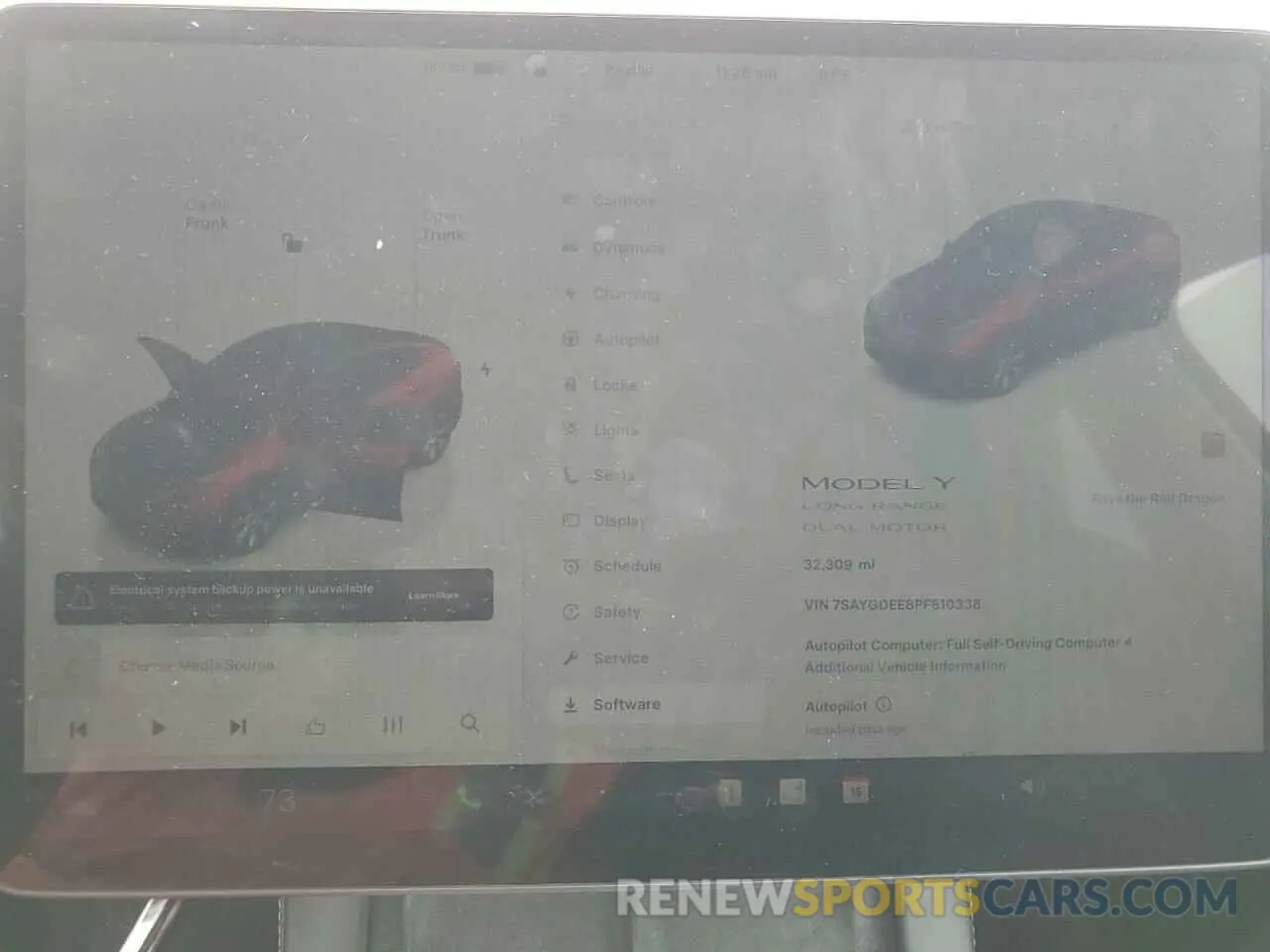 9 Photograph of a damaged car 7SAYGDEE8PF810338 TESLA MODEL Y 2023