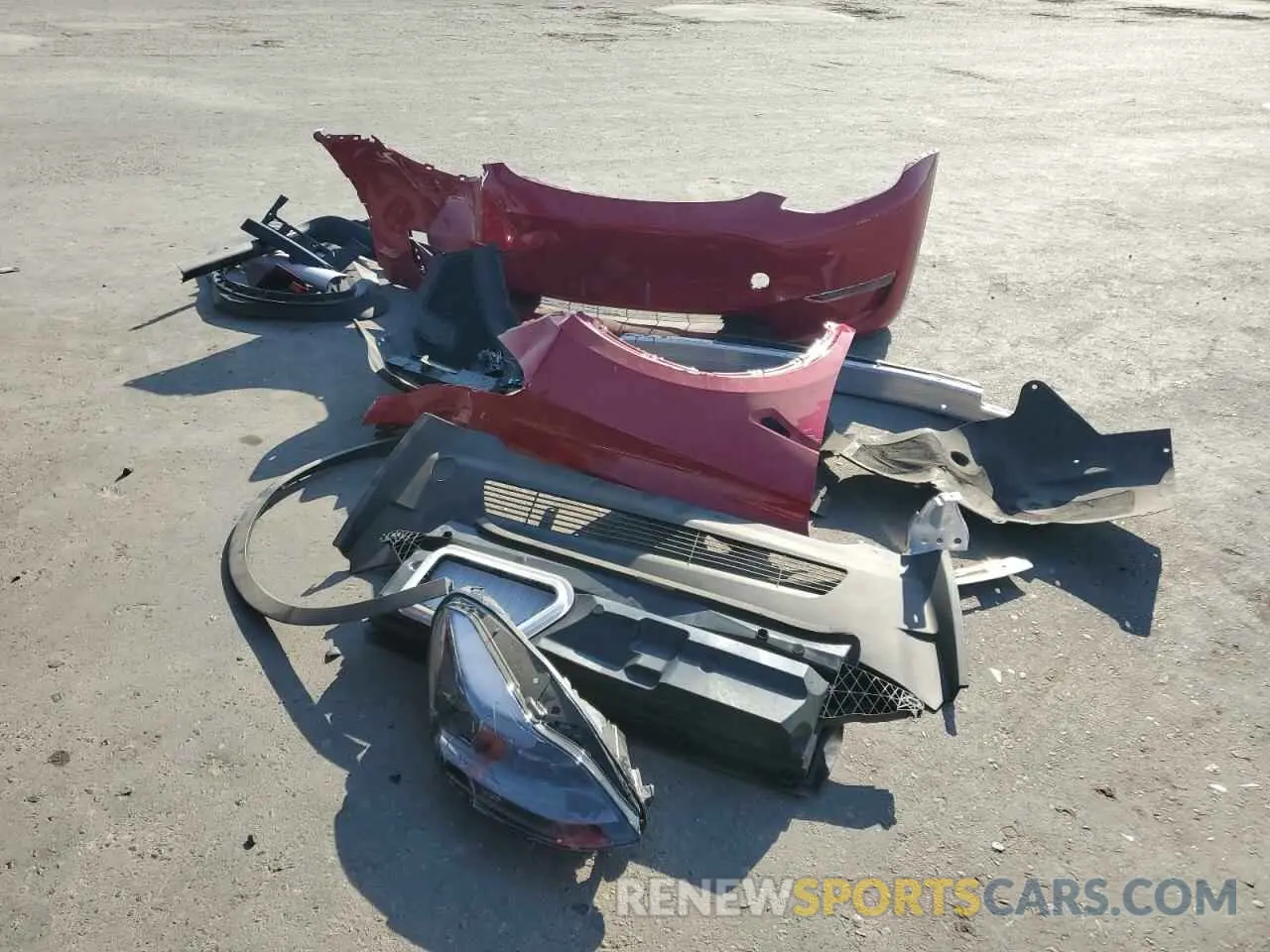13 Photograph of a damaged car 7SAYGDEE8PF813000 TESLA MODEL Y 2023